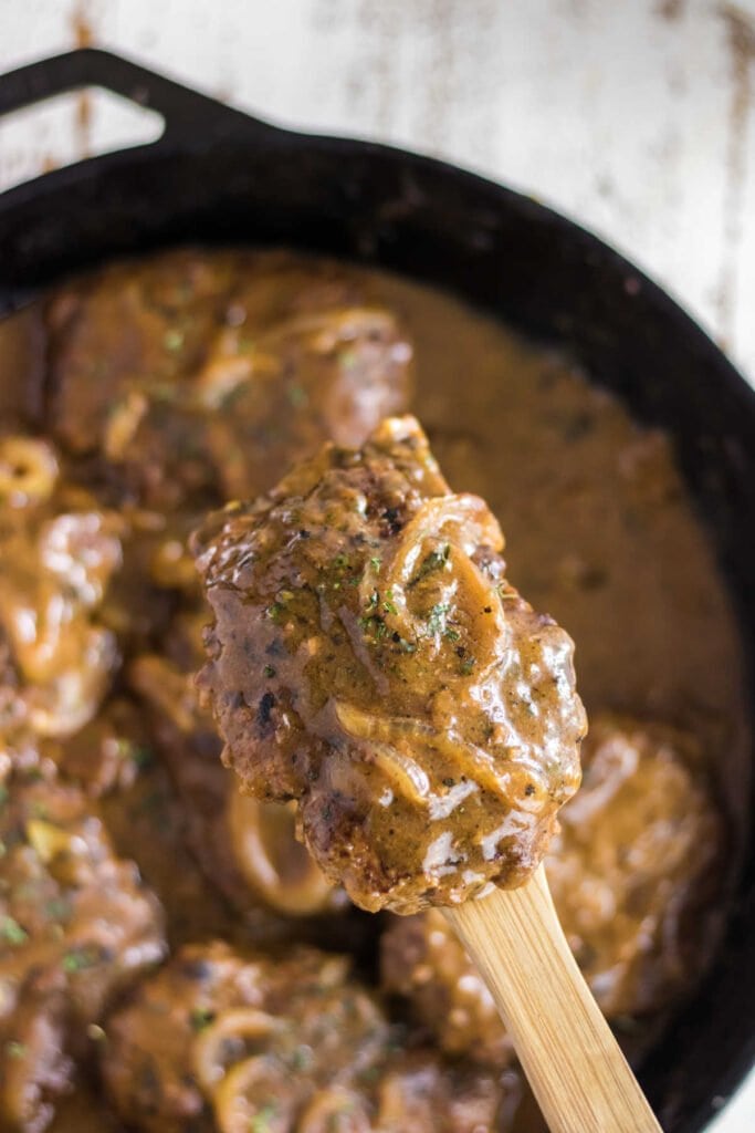 Easy Cracker Barrel Hamburger Steak With Onion Gravy Restless Chipotle