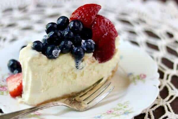 Plain cheesecake recipe is the best homemade cheesecake ever AND the perfect foundation for thousands of variations! You'll love this extra Creamy New York Style cheesecake! from RestlessChipotle.com