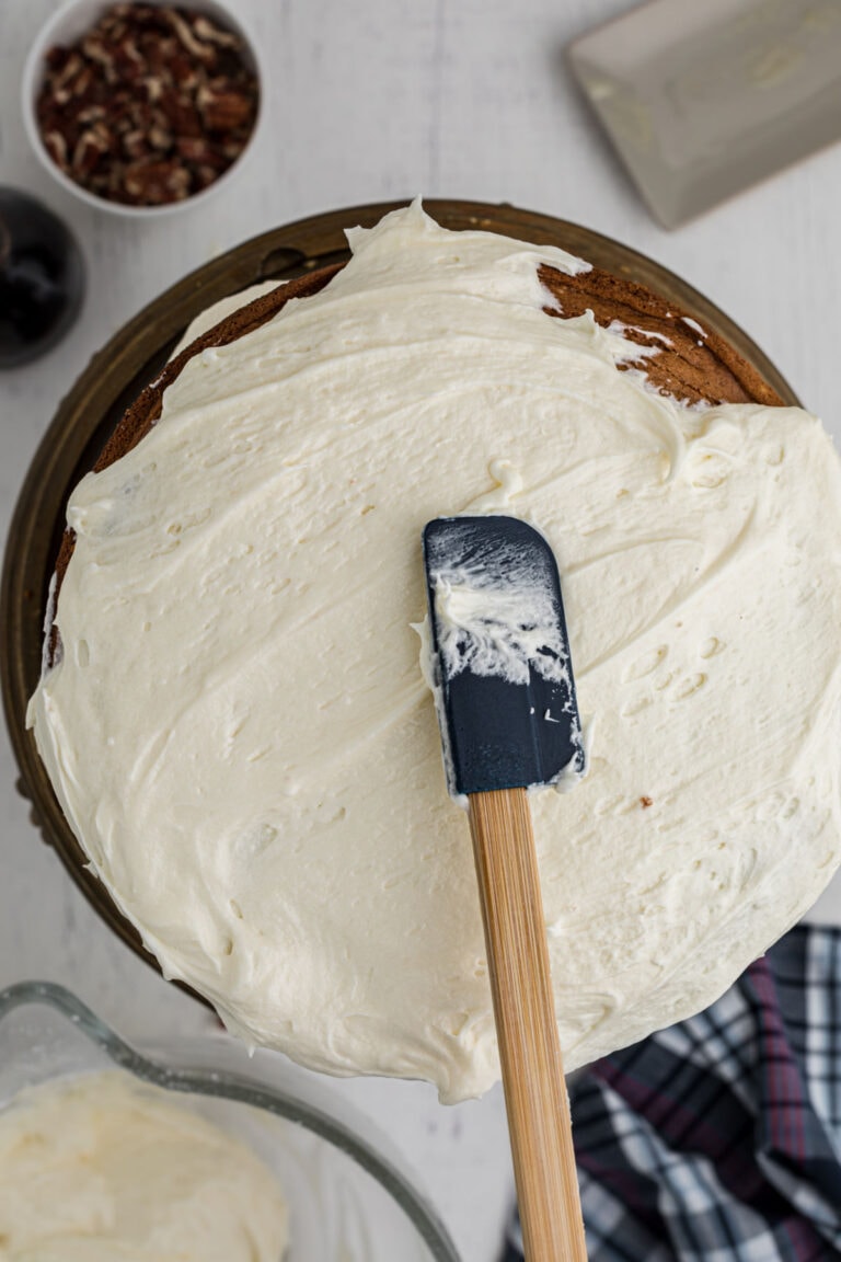 Buttercream Vs Cream Cheese Frosting - Restless Chipotle