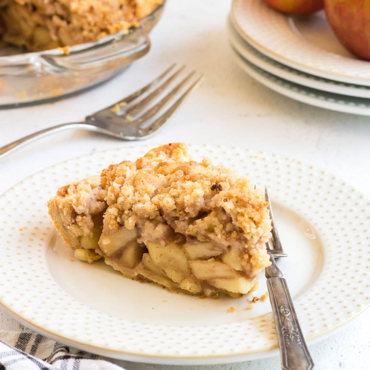 Grandma S Dutch Apple Pie With Crumble Topping Restless Chipotle