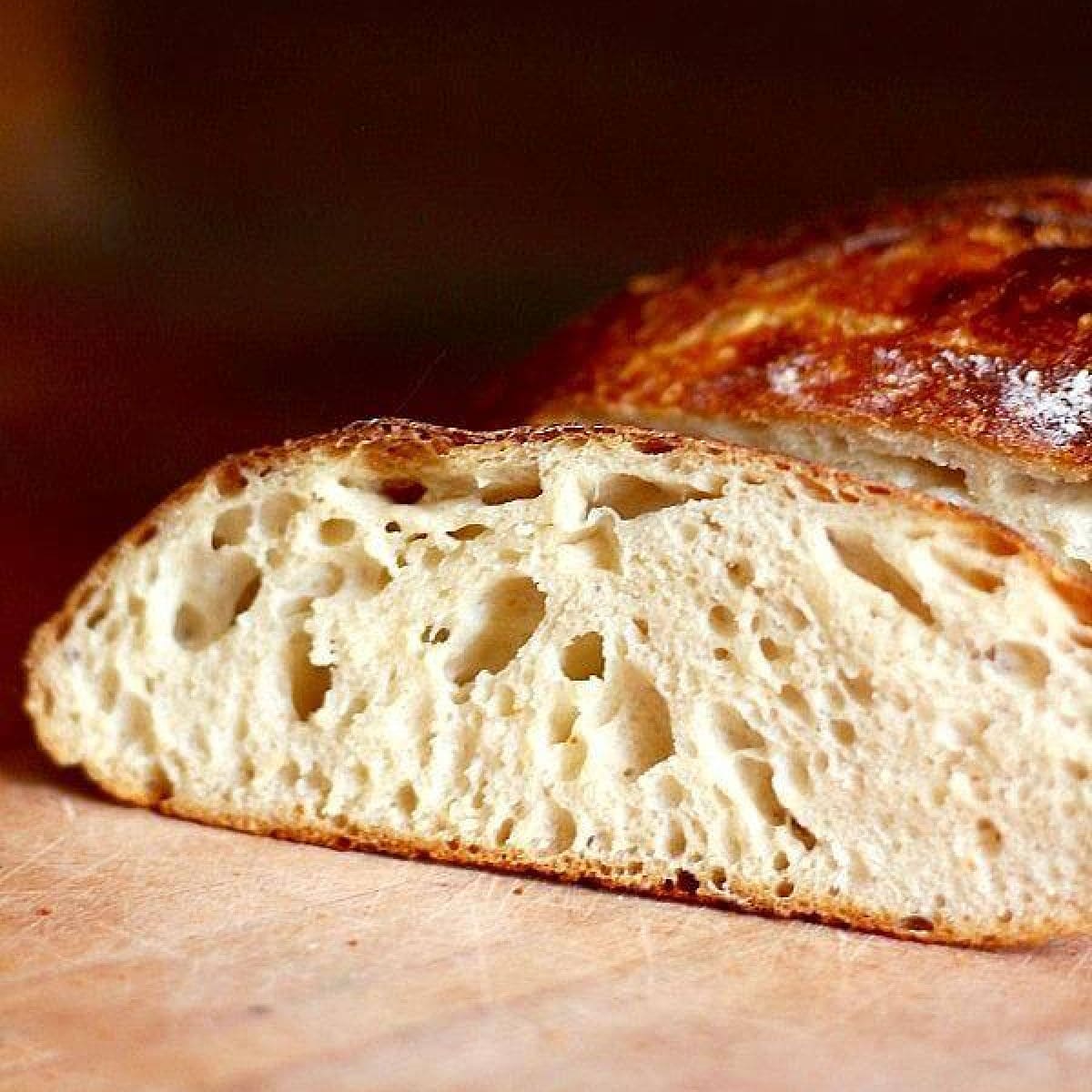 Easy No-Knead Sourdough Bread
