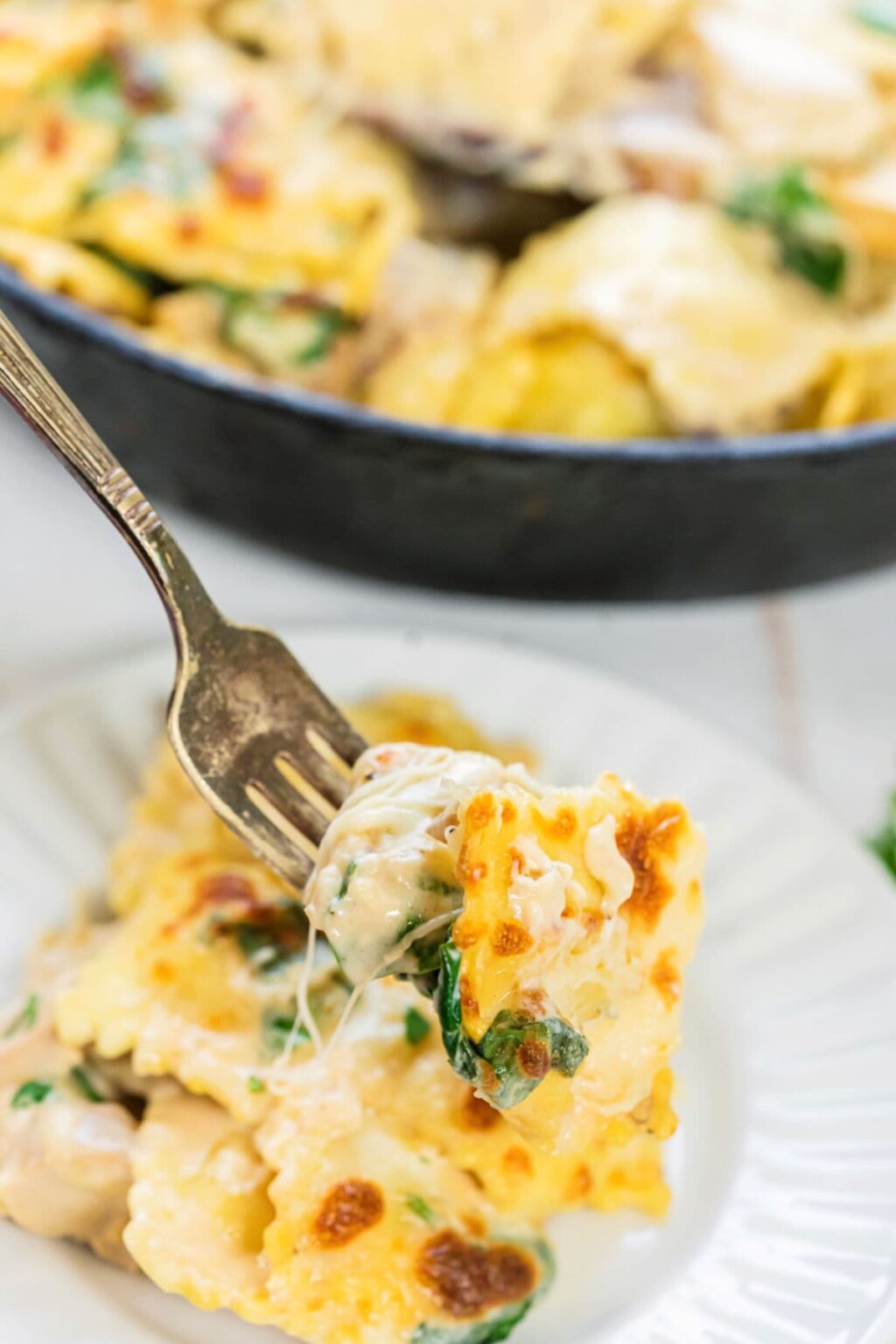 15 Minute Chicken Alfredo Ravioli Skillet Casserole Restless Chipotle