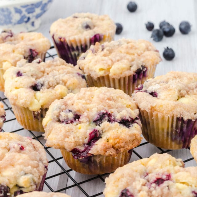 Blueberry White Chocolate Muffins with Streusel - Restless Chipotle