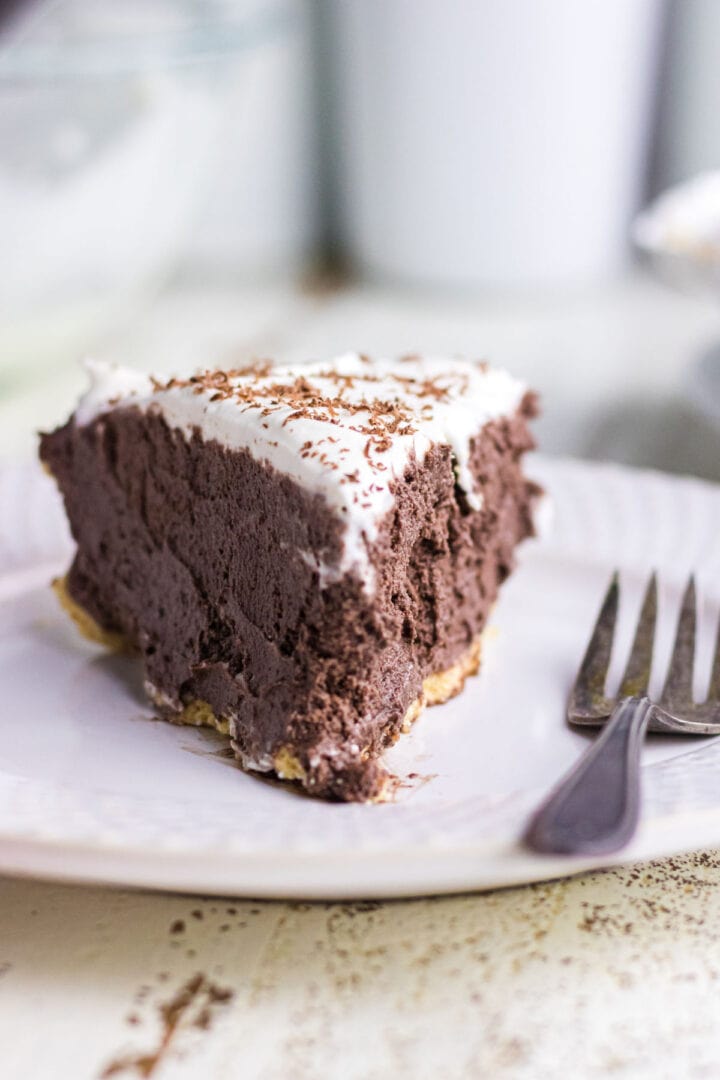 Chocolate French Silk Pie Recipe - Restless Chipotle