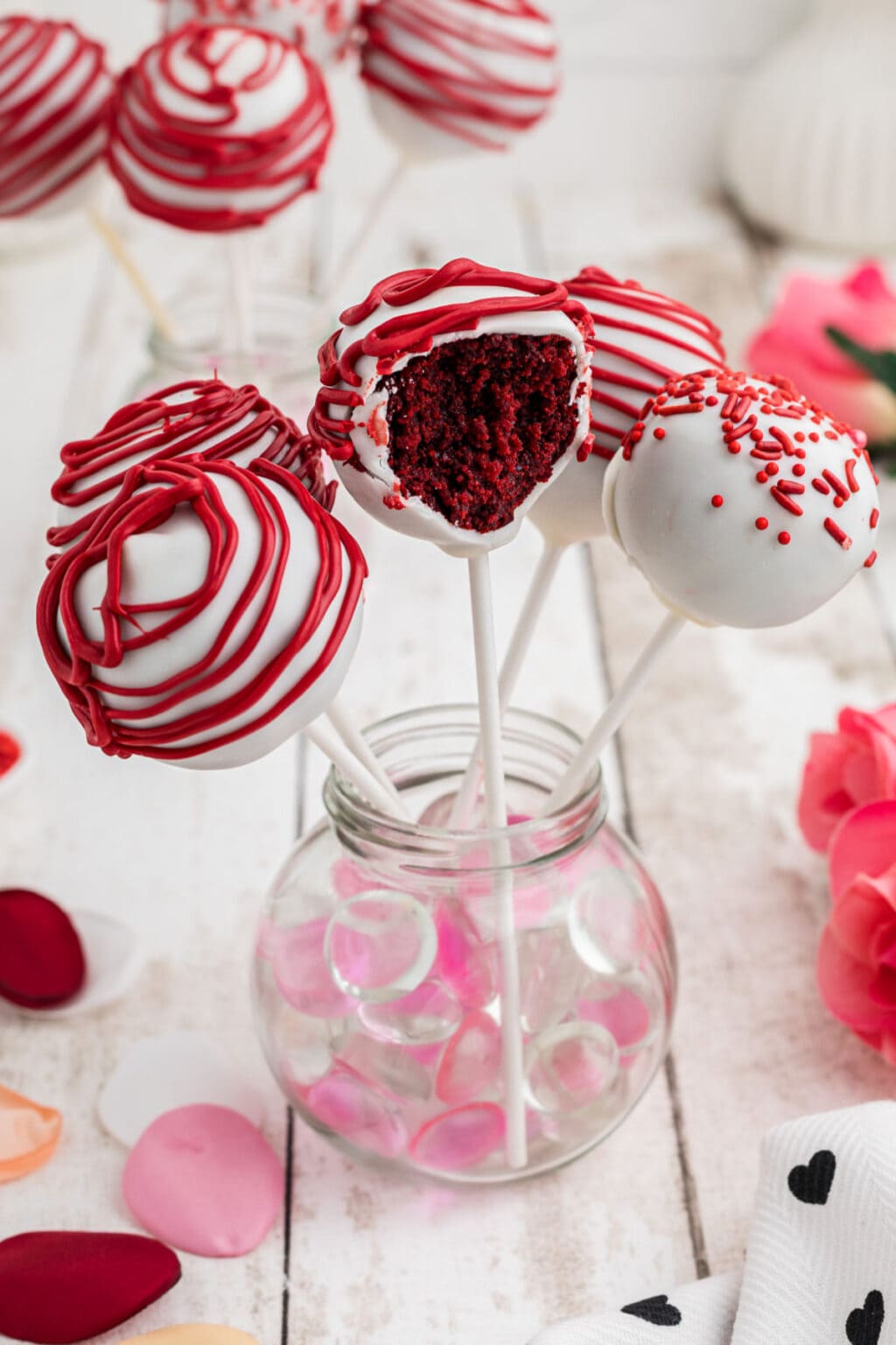 How to Make Red Velvet Cake Pops Restless Chipotle