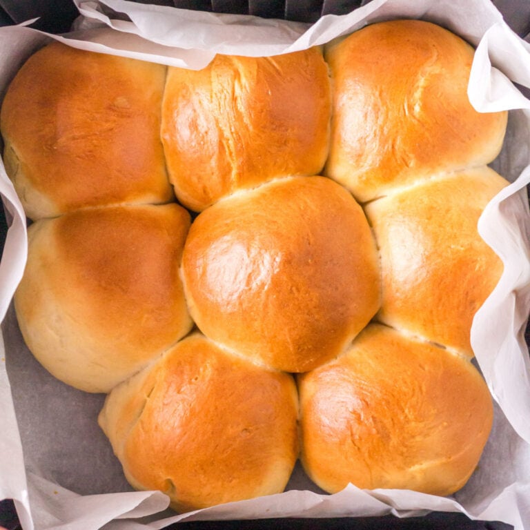 Quick Homemade Dinner Rolls (In Just 30 Minutes) - Restless Chipotle