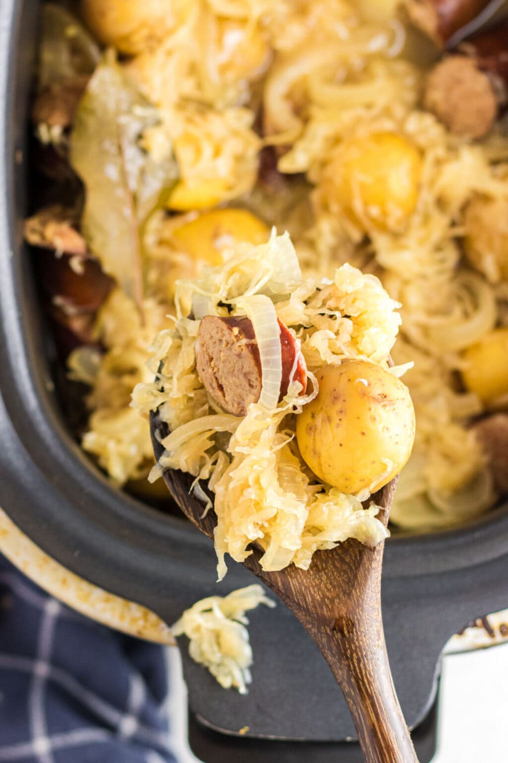 Kielbasa Sauerkraut and Potatoes Recipe (Crockpot) Restless Chipotle