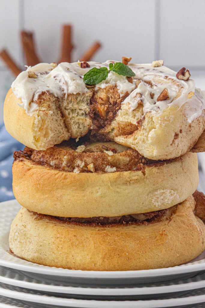 A stack of gooey cinnamon rolls.